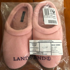 Fleece slippers